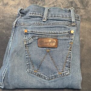 Wrangler Men’s Retro Slim Straight Jeans